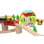 Set Trenulete Ferma Happy Engine and Friends –  Railway Set din lemn cu 45 piese sine si accesorii